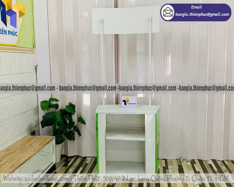 Booth cho PG đứng tiếp thị mẫu mới sự kiện bằng nhựa trưng bày sản phẩm sale out door