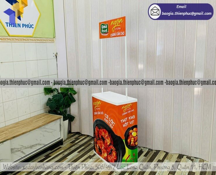 Booth nhựa quảng cáo lưu động cho PG bán hàng giá tốt chỉ từ 900k viral sale
