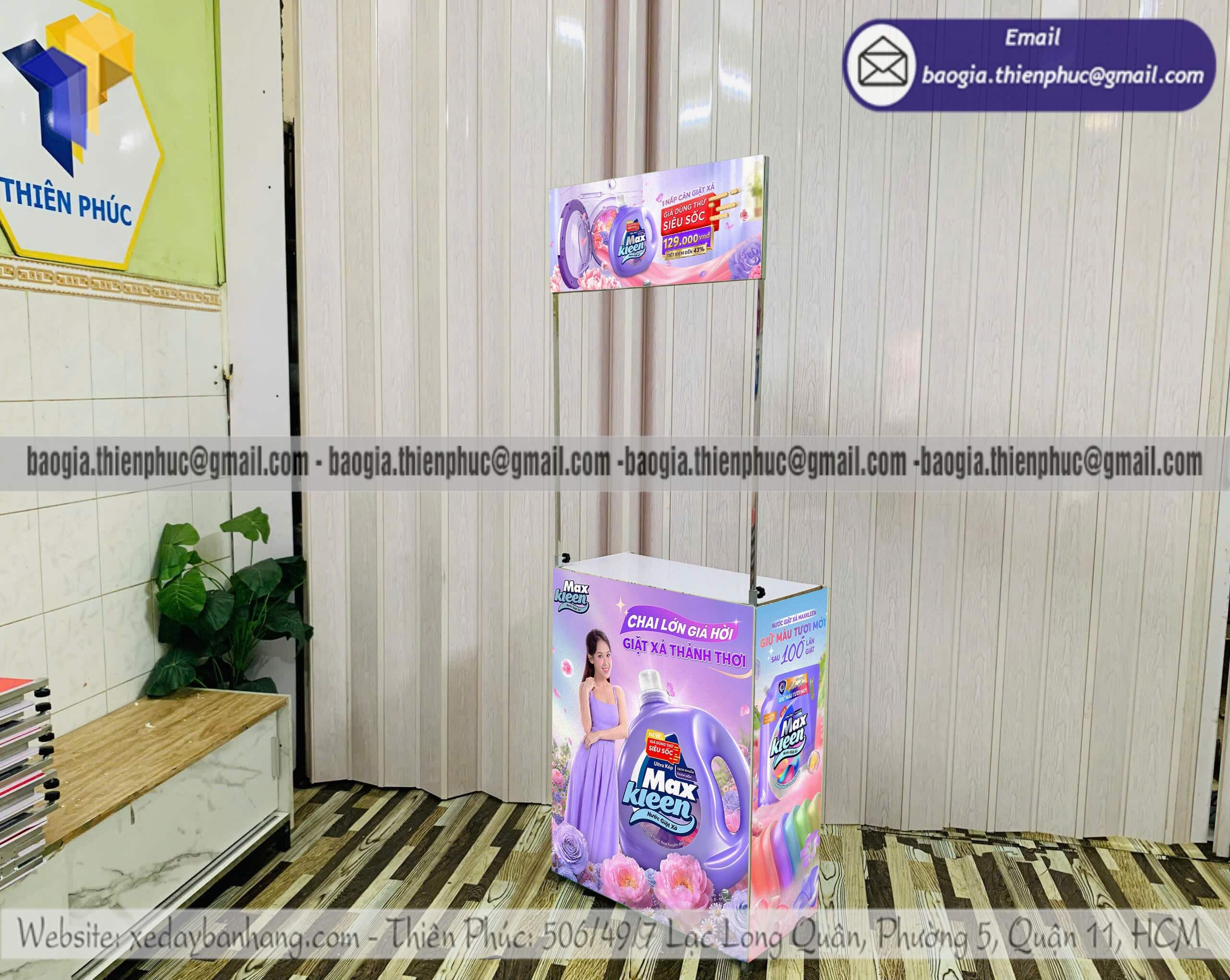 Booth sampling nhỏ lắp ráp quảng cáo thương hiệu sample sản phẩm bánh kẹo sữa