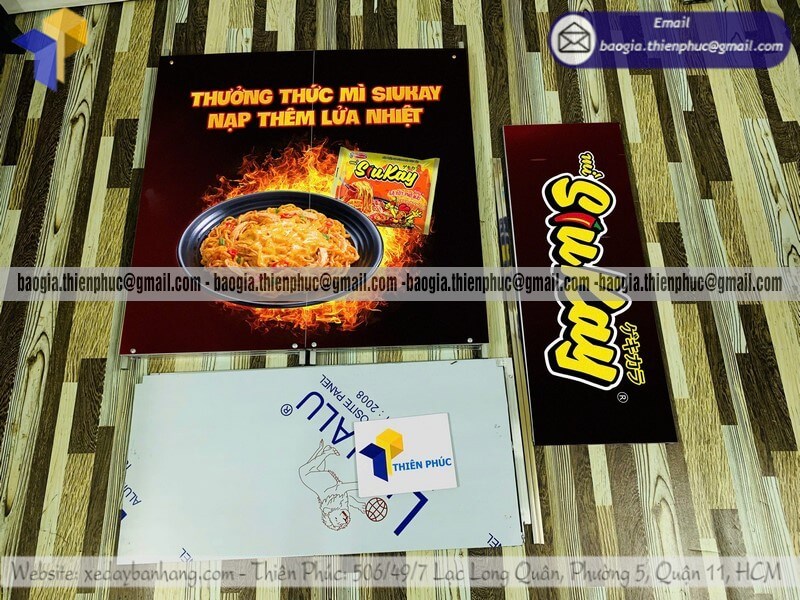 Booth sắt cho PG tiếp thị trải nghiệm sản phẩm mới mỹ phẩm thực phẩm chức năng