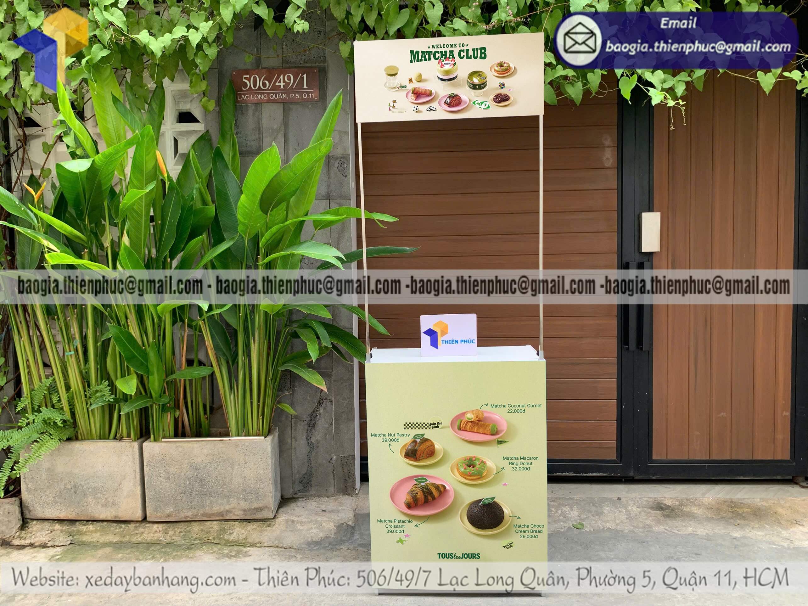 Booth sắt sampling mini quảng cáo ngoài trời event