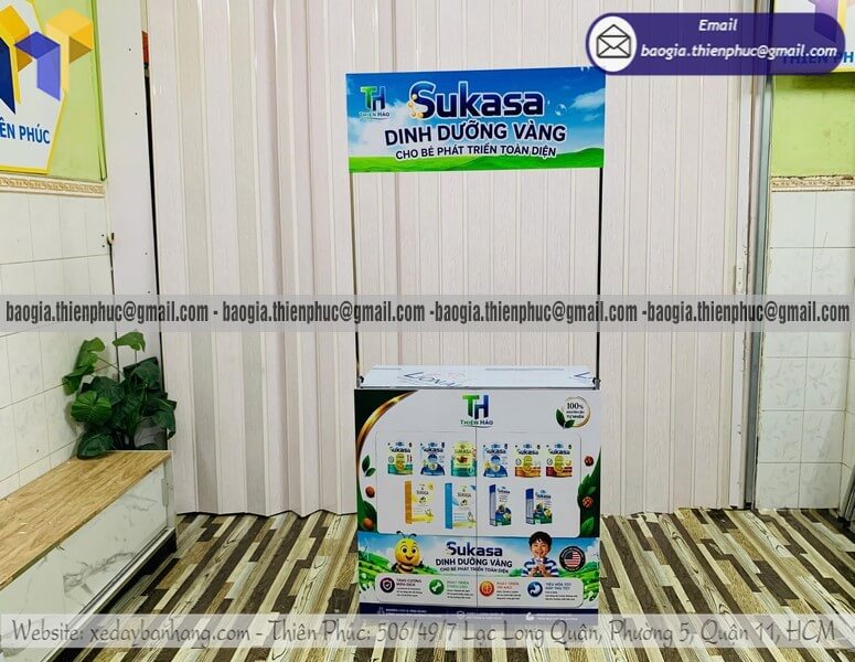 Booth trưng bày phát hàng dùng thử bằng sắt