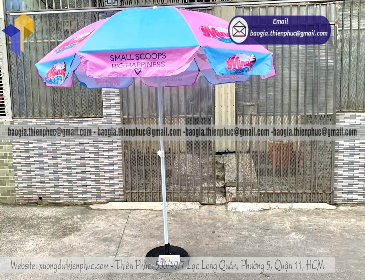 Đặt in dù tròn quảng cáo thương hiệu lớn ngoài trời in logo theo ý tưởng