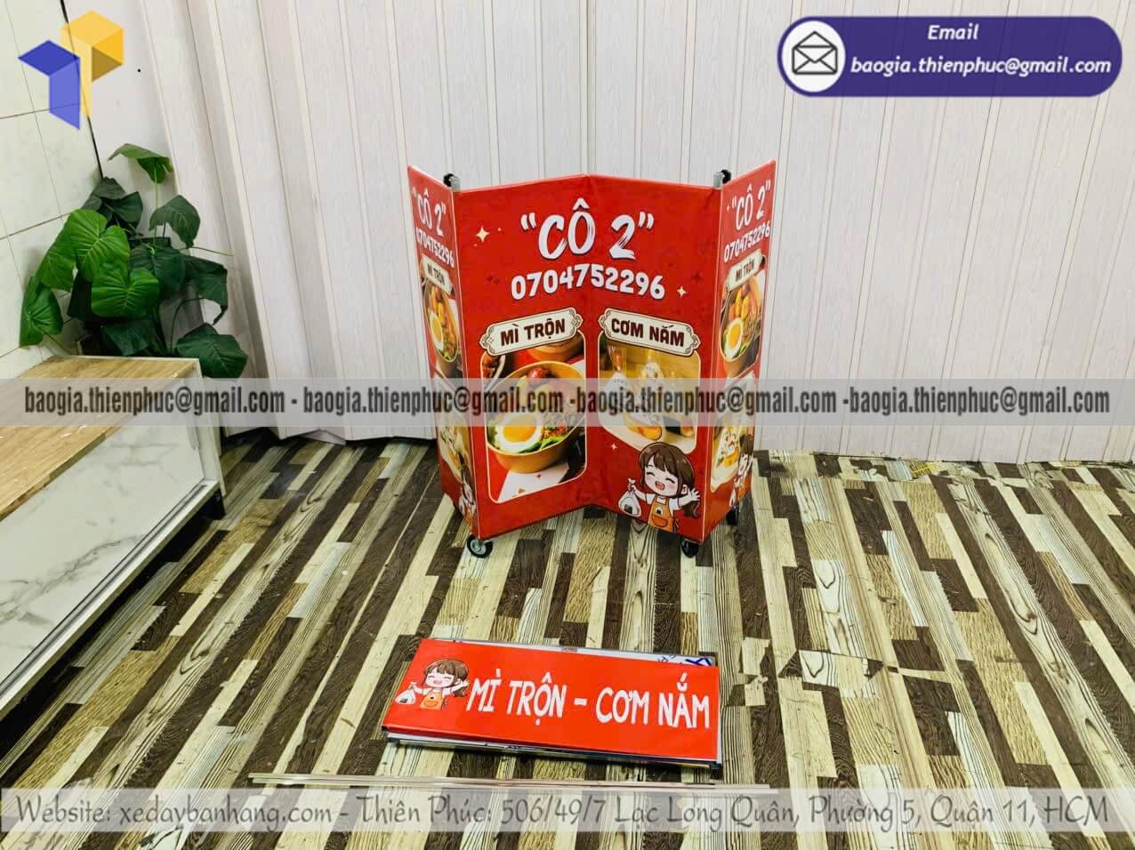 Đặt xe lắp ráp bán cơm nắm mini xếp gọn bán rong cho người bán vỉa hè ven đường