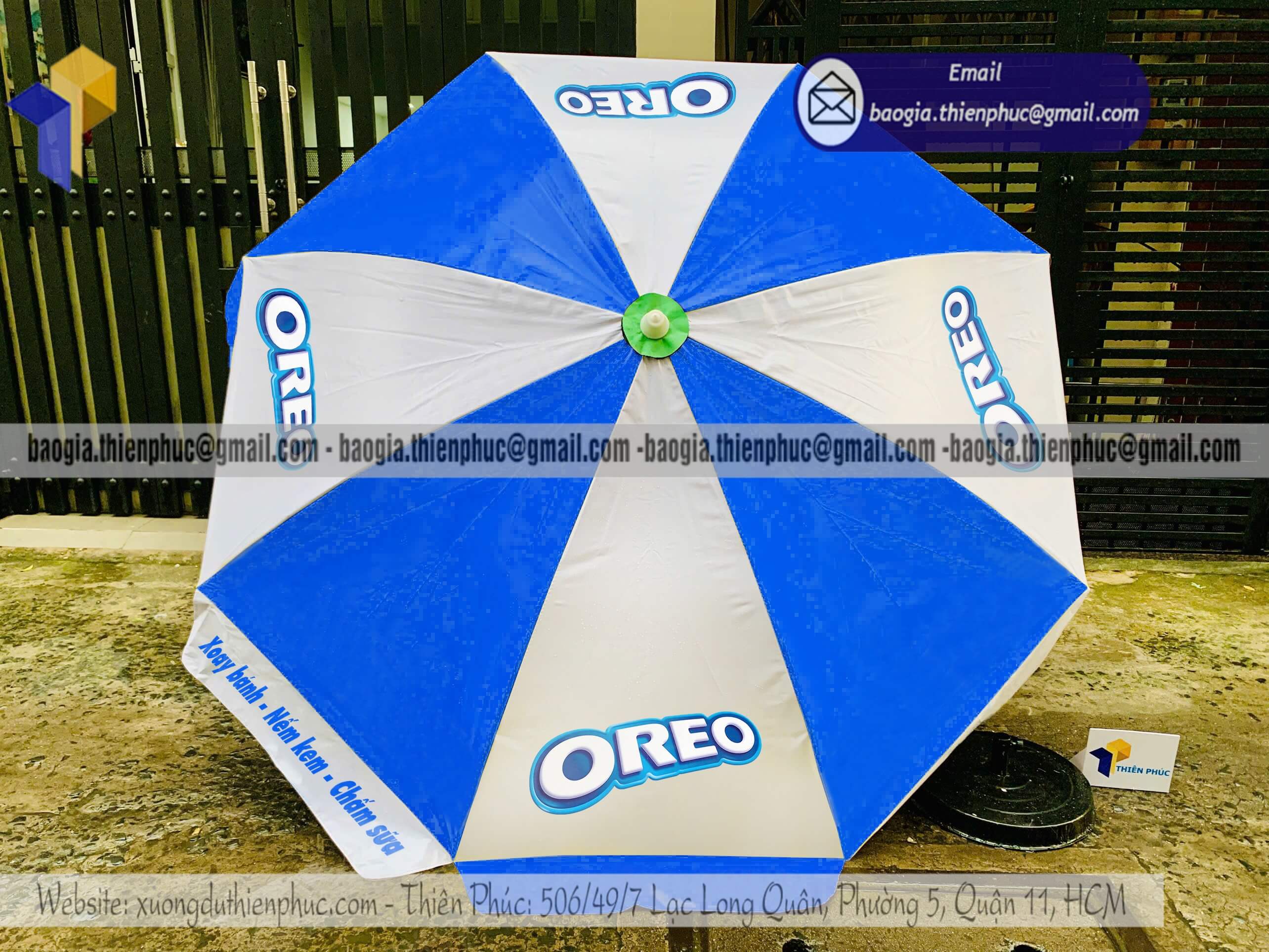 Dù bạt quảng cáo in logo nhãn hiệu event chịu gió dùng hội chợ ngoài trời