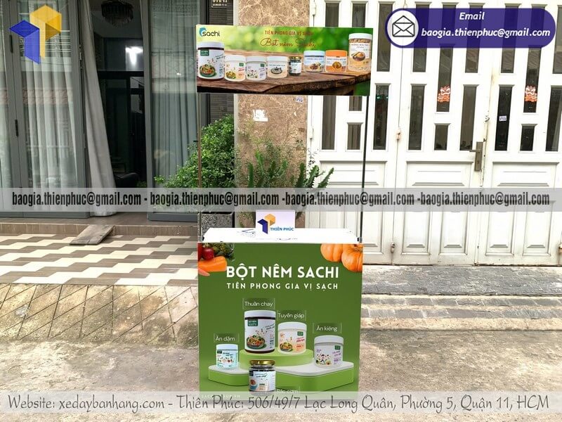 Mẫu booth sắt tiếp thị lưu động bán hàng ngoài trời