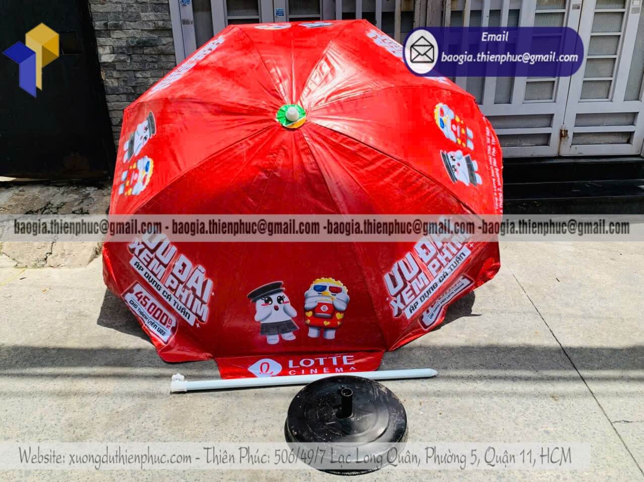 Nơi in ô dù tròn quảng cáo ngoài trời theo yêu cầu cho quán trà sữa cafe ấn tượng