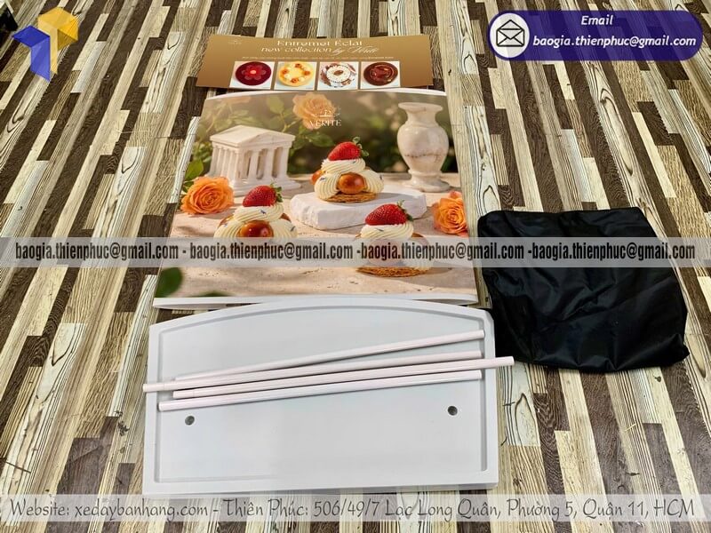 Quầy nhựa cho PG quảng cáo thương hiệu siêu thị chiến dịch lunch