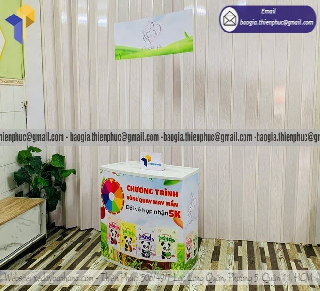 Quầy nhựa PG đứng bán hàng di động sự kiện sale event nhanh chốt đơn
