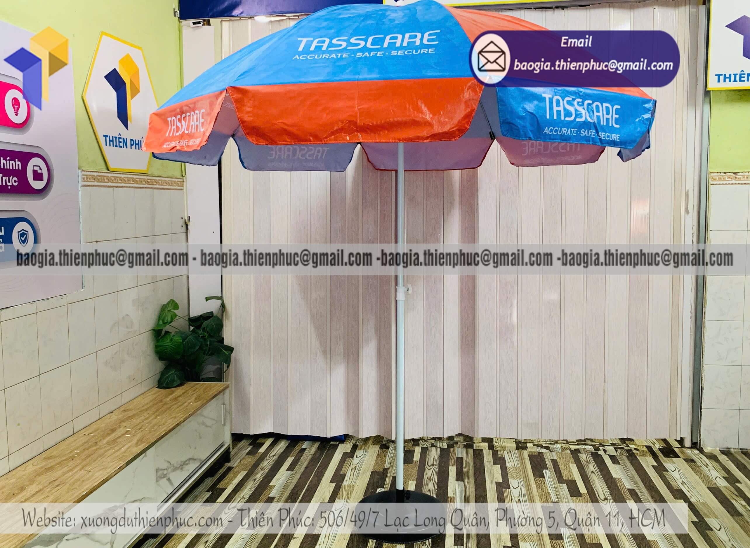 Thiết kế dù bạt quảng cáo thương hiệu che ngoài trời hỗ trợ thiết kế miễn phí bán cho chuỗi doanh nghiệp