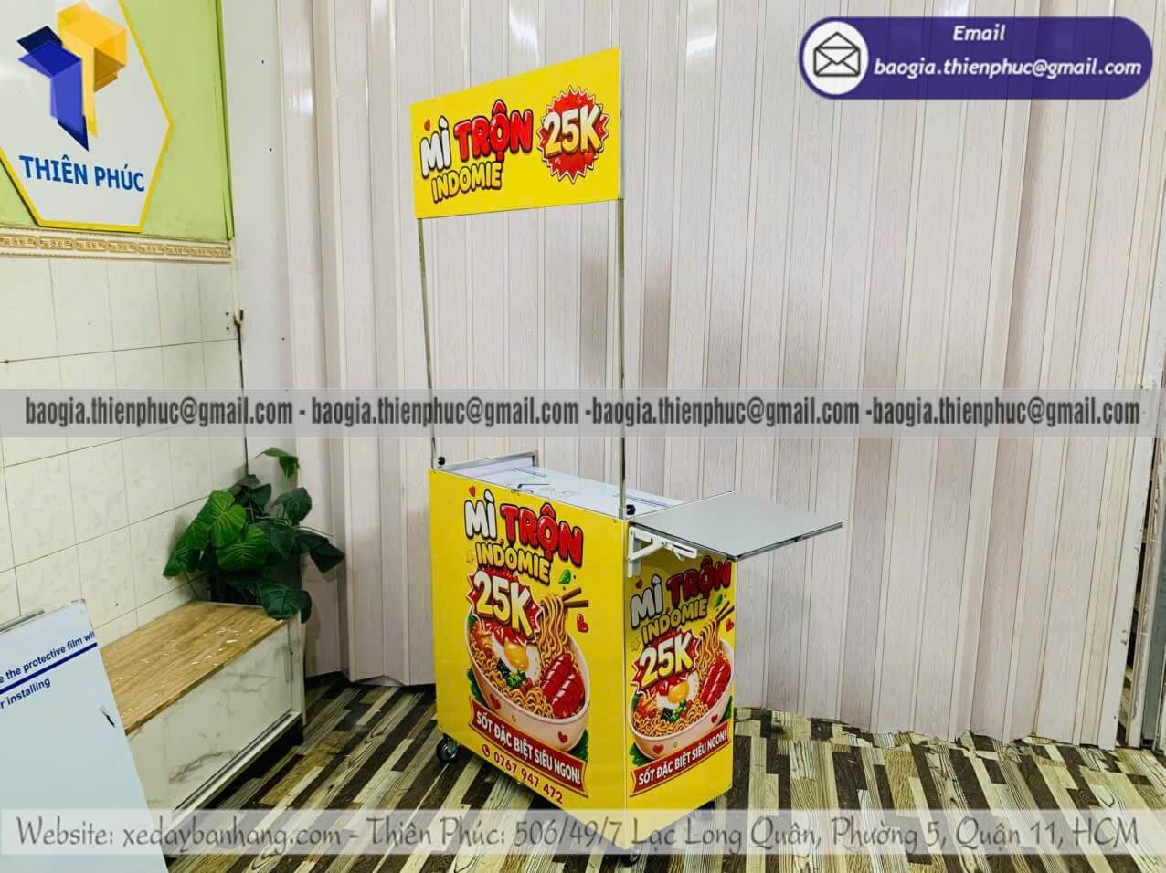 Xưởng sản xuất xe xếp bán mì trộn di động giá rẻ xe nhận đặt làm riêng